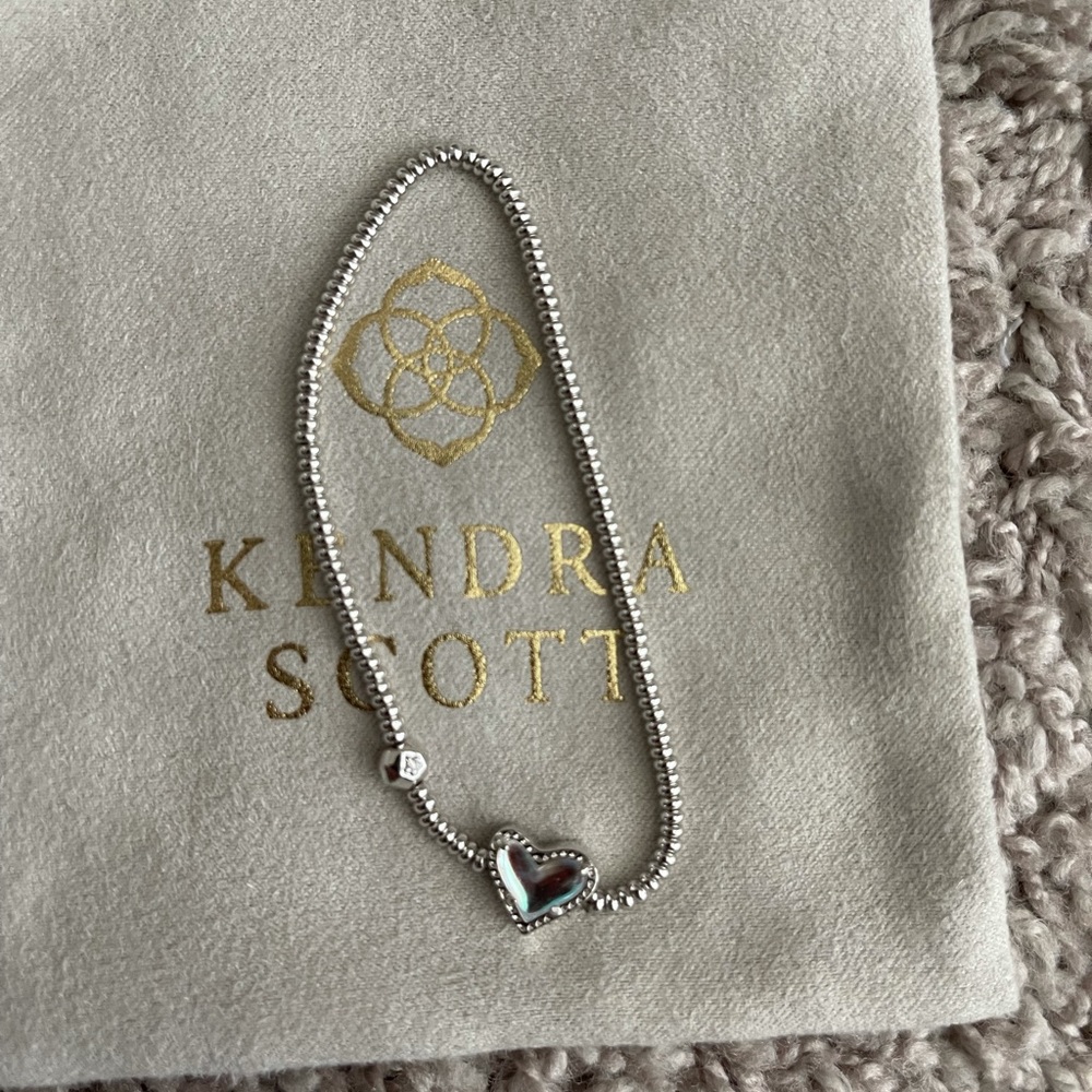 Kendra Scott bracelet, never worn, perfect condition